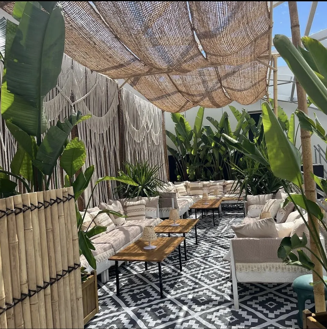 Sky Cap d'Antibes Restaurant & Club